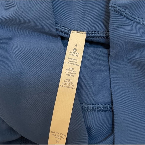Lululemon Athletica Sun Setter Crop (17") Royal blue women’s size 4 - Picture 11 of 13